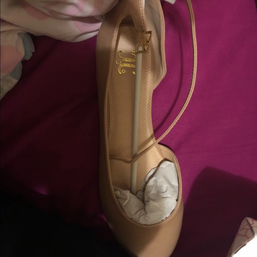 Nude flats size 10